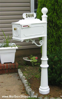 Imperial Mailbox # 888 White